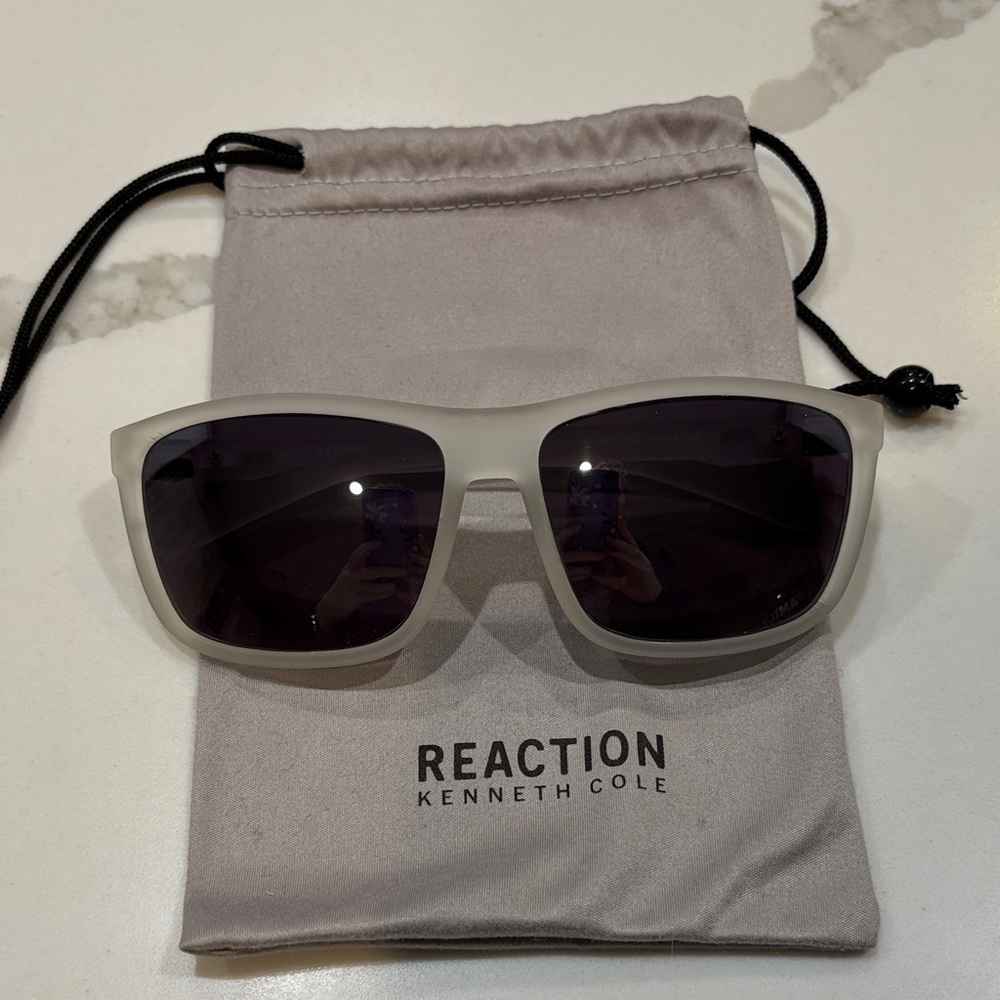 Kenneth Cole Gray Sunglasses